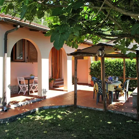 Le Ortensie By Interhome Montignoso